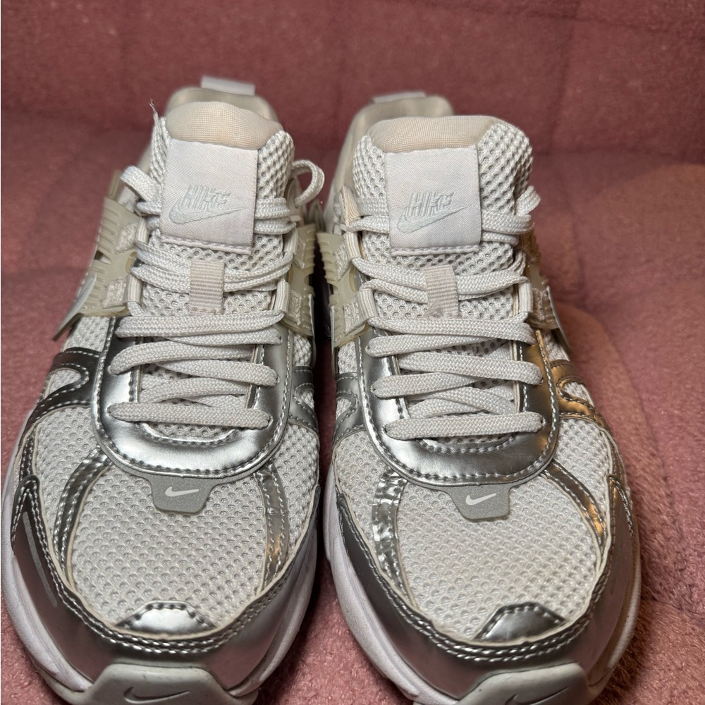 Nike Women's Metallic Silver and White Sneakers - Picture 5 of 5